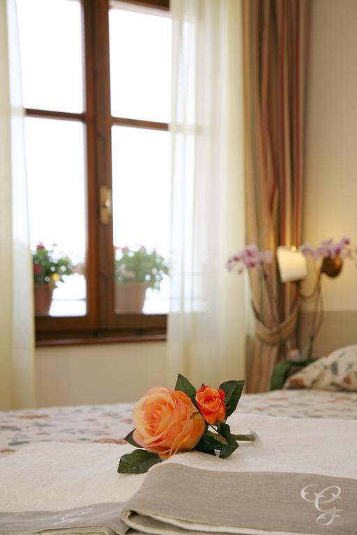 Locanda Le Palafitte Bardolino Chambre photo