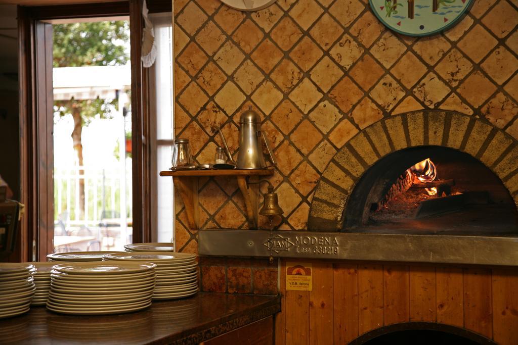 Locanda Le Palafitte Bardolino Extérieur photo